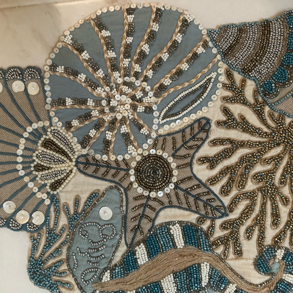 Kim Seybert Elegant Beaded Ocean Seahorse Table Runner